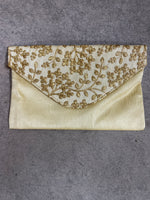 
              Beautiful Gift Pouch
            