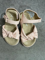 
              Cat & Jack Flat Shoes for Girls (Lot de 8,000 Fcfa )
            