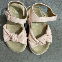 Cat & Jack Flat Shoes for Girls (Lot de 8,000 Fcfa )