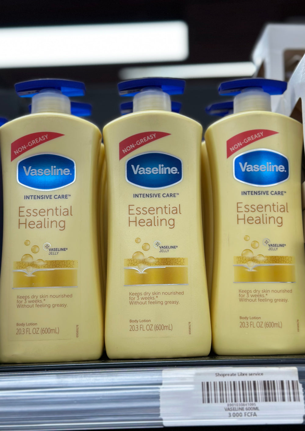 VASELINE ESSENTIAL HEALING 600ML