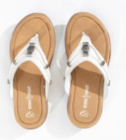 
              Minnetonka Size 41
            