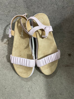 
              Cat & Jack Toddler Shanel Colorblock Fisherman Sandals Iridescent Size (Lot de 10,000 Fcfa )
            