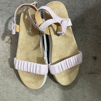 Cat & Jack Toddler Shanel Colorblock Fisherman Sandals Iridescent Size (Lot de 10,000 Fcfa )