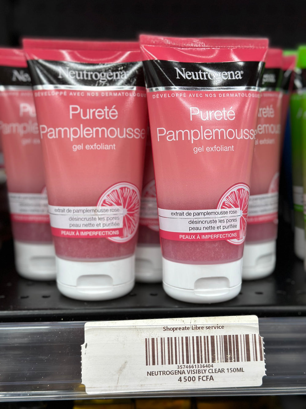 NEUTROGENA PURETÃ PAMPLEMOUSSE GEL EXFOLIANT 150ML