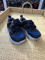 
              Chaussures Arrivage MM1227 Lot de 10,000 Fcfa
            