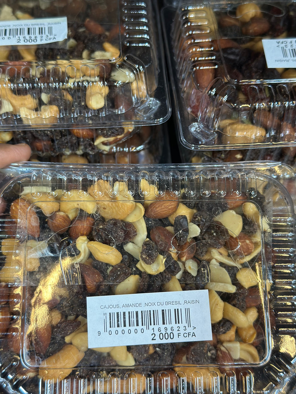 CAJOUS, AMANDE, NOIX DU BRESIL, RAISIN