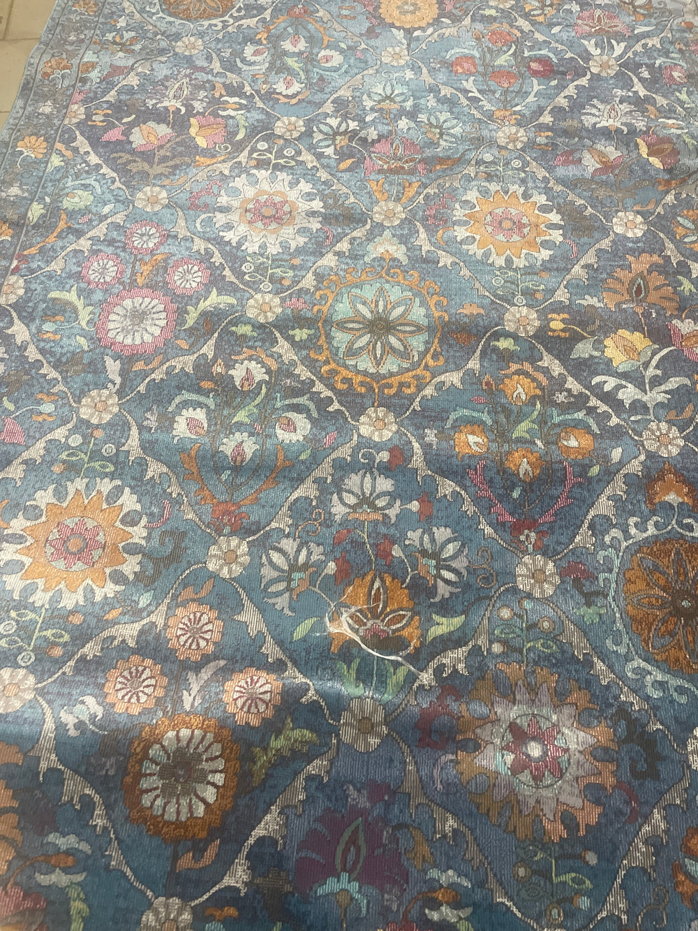 Carmen Gertmenian (200cm x 3m) Lot de 80,000 Fcfa