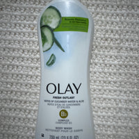 Olay Fresh Outlast Cucumber Water & Aloe Body Wash, 23.6 fl oz (700 ml)