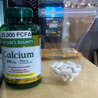 
              Calcium 20mcg de vitamine D3 600mg Favorise la santé des os Peut réduire le risque d'ostéoporose** Avec 100% DV de vitamine D3
 25ct DLC: DEC25
            