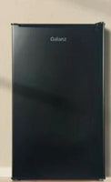 
              Galanz GLR33MBKE02: 3.3 Cu. Ft. Compact Fridge - Black inclu transfo
            