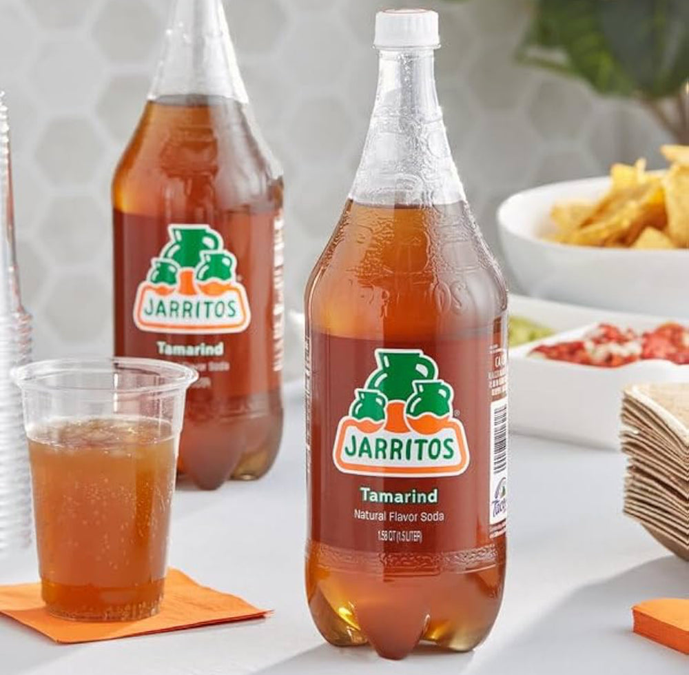 Jarritos - Paquete de 6 botellas de plástico Tamarindo mexicano para refrescos de 50 onzas líquidas (1.5 litros) DLC: Juillet27