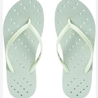 Target-flip-flop-sandals-for-women Taille M