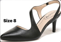 
              LifeStride Womens Santorini Dress Pump Pump
            