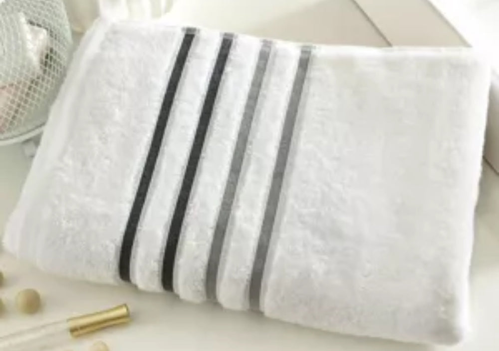 Mainstays Soft & Plush Cotton Bath Towel (With)
