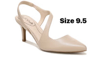 
              LifeStride Womens Santorini Dress Pump Pump
            