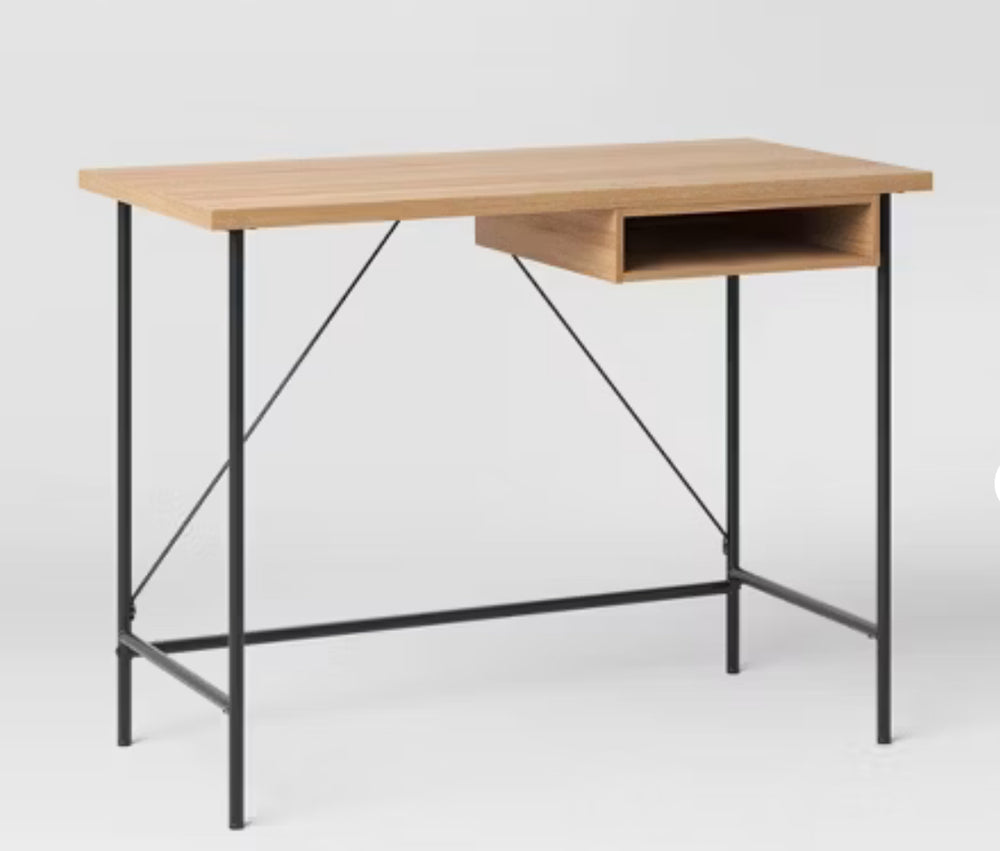 Wood and Metal Writing Desk with Storage Natural Laminate - Room Essentials: Sturdy Home Office Furniture with Open Shelf (101.6 cm x 50.8 cm x 76.2 cm)