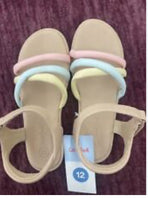 
              Cat & Jack Flat Shoes for Girls (Lot de 8,000 Fcfa )
            