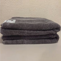 Serviette de bain purement indulgente pierre de silex bleu Oeko- (80cm x 177 cm)