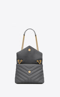 
              Yves Saint Laurent Loulou Large en Cuir Matelassé Black / Storm
            