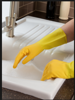 
              Small Yellow Kitchen Gloves
            