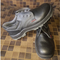 Safety Shoes S3 Steel Toe Cap and Steel Sole Taille 39 (Chaussures de sécurité S3 - Embout en acier et semelle en acier)