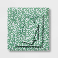 
              Twin/Twin XL Printed Microfiber Sheet Set Green Dot - Room Essentialsa
            