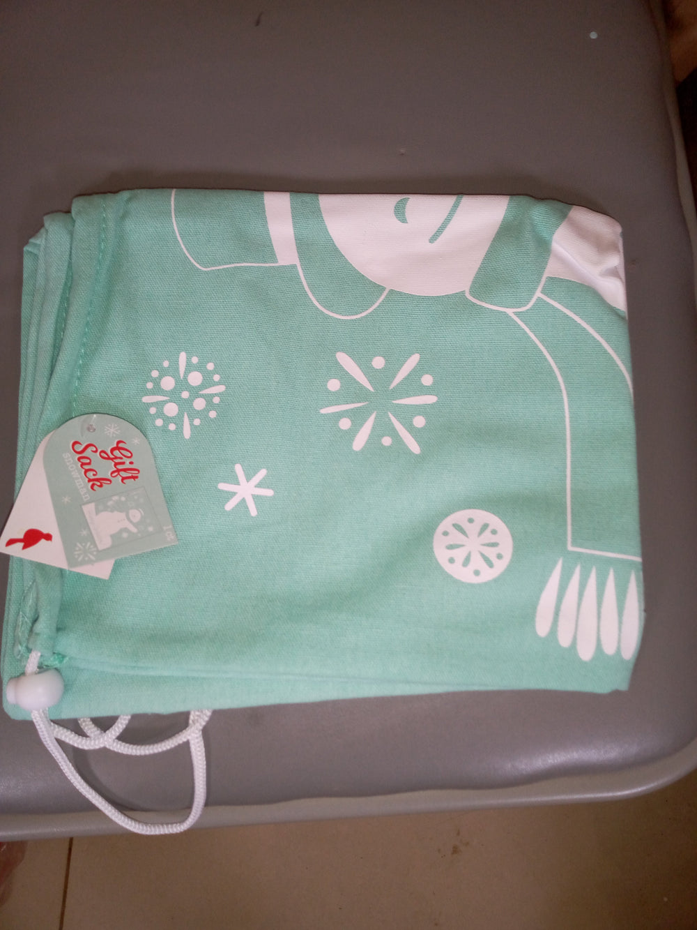 Gifting Sacks Snowman - Bullseye's Playground™
