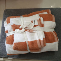 4pk Bath Towel Set Orange/White - Room Essentials™