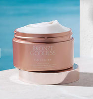 
              Estée Lauder Bronze Goddess Creme de Soleil Decadent Smoothing Body Creme, 200ml
            