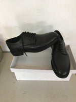 
              Black Work Shoes (Taille 40)
            