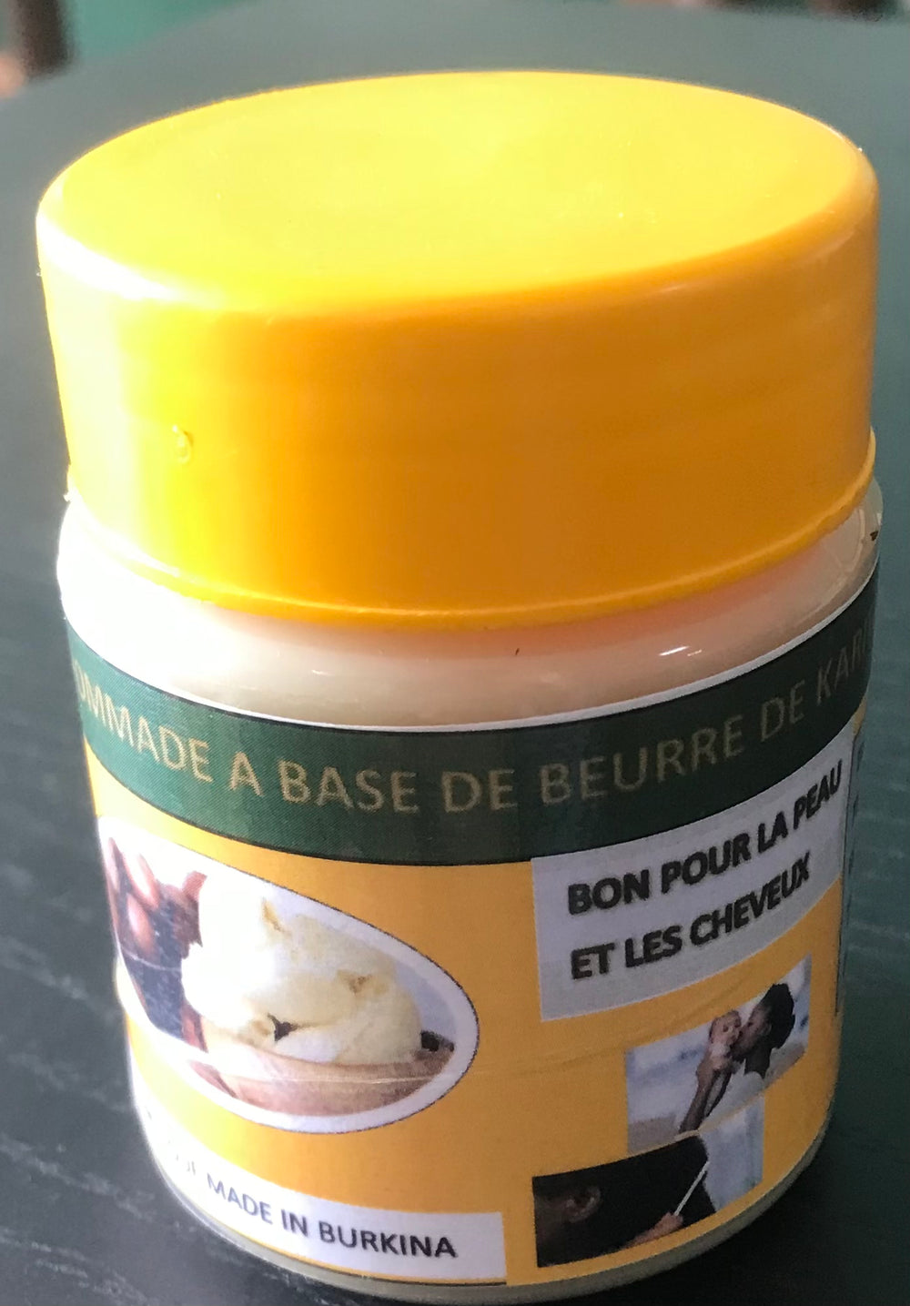 Pommade à base de Beurre de karité , petite boîte