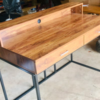 Walnut Color Computer Desk [L 119cm x P 61cm x H 91cm]