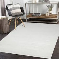 
              tapis naturel doux nous aide à être à la hauteur de notre nom et est idéal pour ceux qui apprécient la qualité. 1m52 x 2m13.  SORE
            