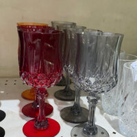 Service de verres à eau en cristal d'Arques, modèle Longchamp.