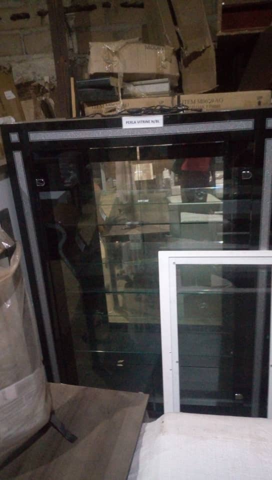VITRINE 2 Porte Furniture ( 2 Battant )