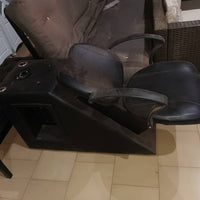 Shampoo backwash chair with footrest