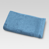 
              Bath Towel 100% 76.2cm / 137.1cm
            
