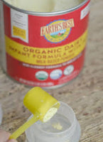 
              Earth's Best Organic Baby Formula, Dairy Based Powder Infant Formula with Iron, Non-GMO, Omega-3 DHA and Omega-6 ARA, 21 oz DLC: 09-FEB24
            