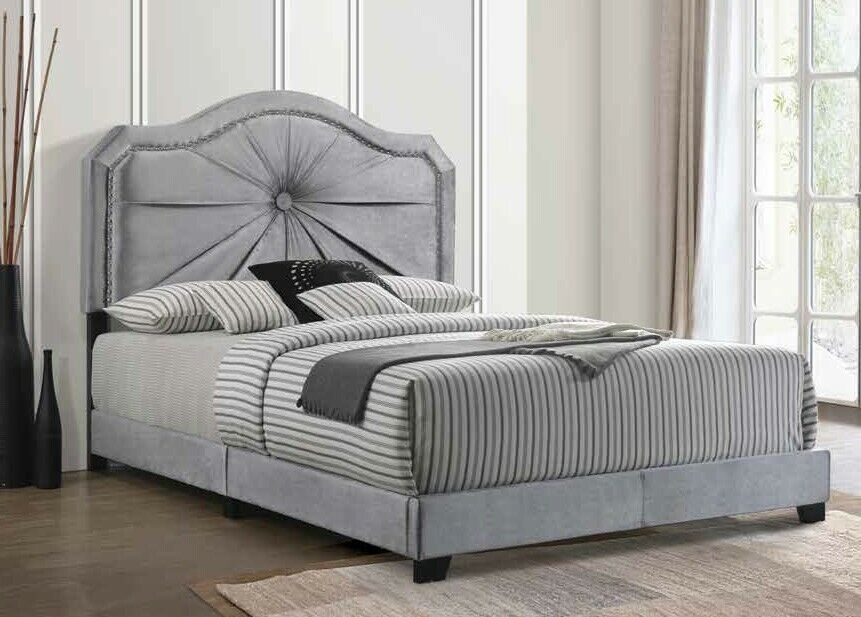 Acme Furniture Frankie Queen Bed 2 places